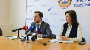 «Правительство приняло комплекс мер по стабилизации ситуации» - Алексей Грибанов на пресс-конференции о мерах поддержки экономики и бизнеса в республике «Правительство приняло комплекс мер по стабилизации ситуации» - Алексей Грибанов на пресс-конференции о мерах поддержки экономики и бизнеса в республике