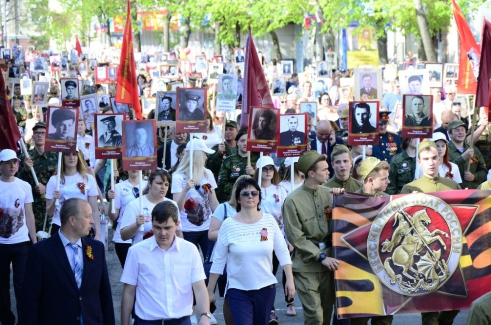 Для участия в шествии «Бессмертный полк» жители Мордовии могут бесплатно распечатать портреты героев войны в МФЦ 